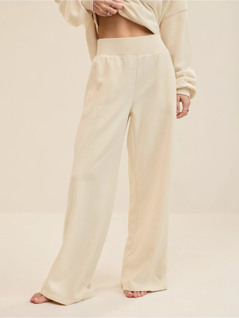 Aerie Apres-Chill Trouser in Natural